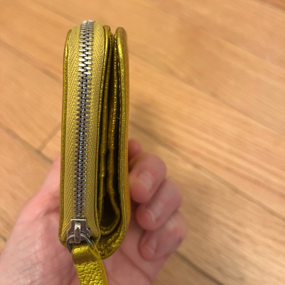 Balenciaga Gold Leather Trifold Wallet - Picture 7 of 15
